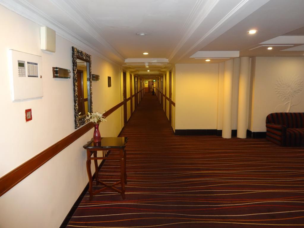 Greenpark Hyderabad Exterior foto